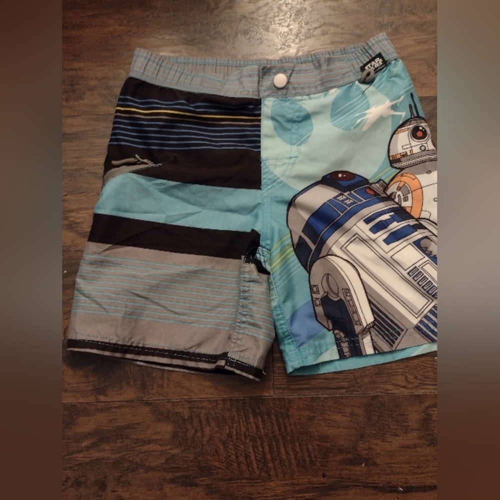 Star Wars Blue and Gray Swim Trunks for Ultimate Comfort Size 5/6